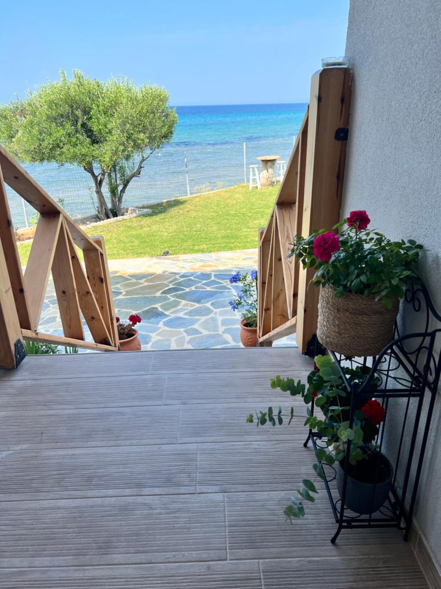 Beachfront Villa Athina Vergia Экстерьер фото
