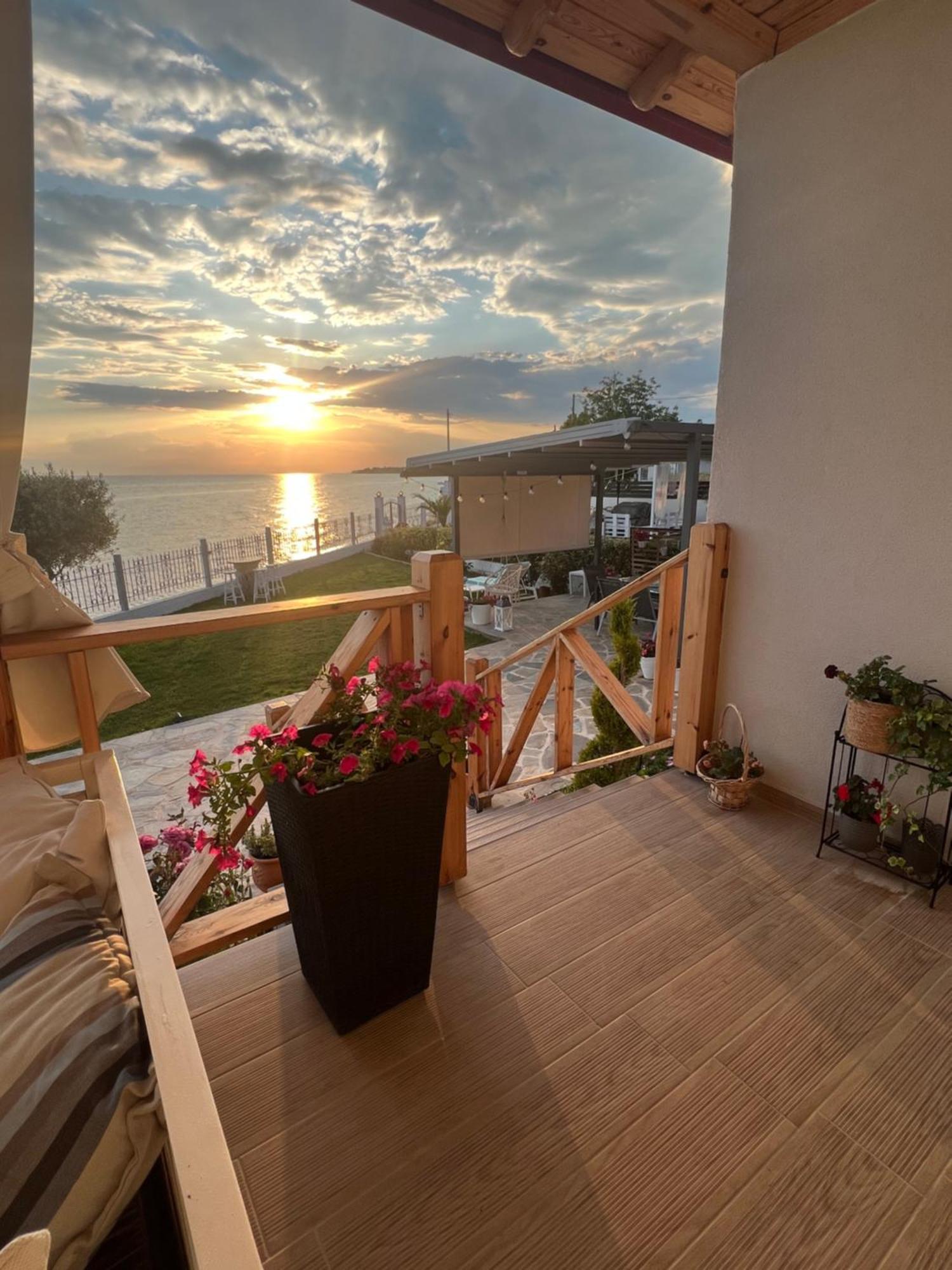 Beachfront Villa Athina Vergia Экстерьер фото